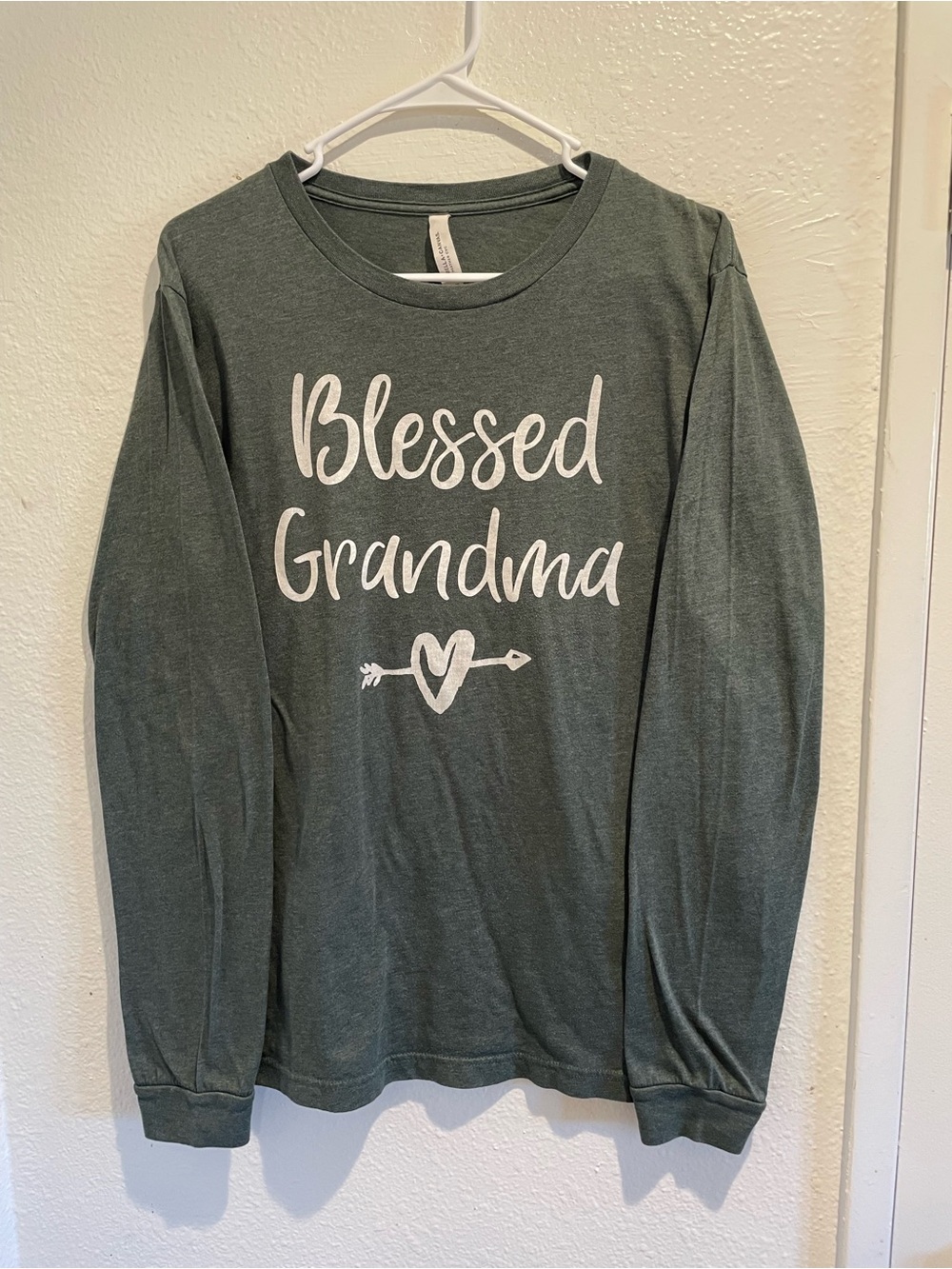 ✨ Bella+Canvas “Blessed Grandma” Heather Green Graphic Tee Long Sleeve L ✨